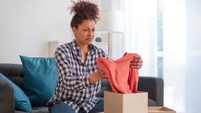 woman needing a refund for purchase or gift lead